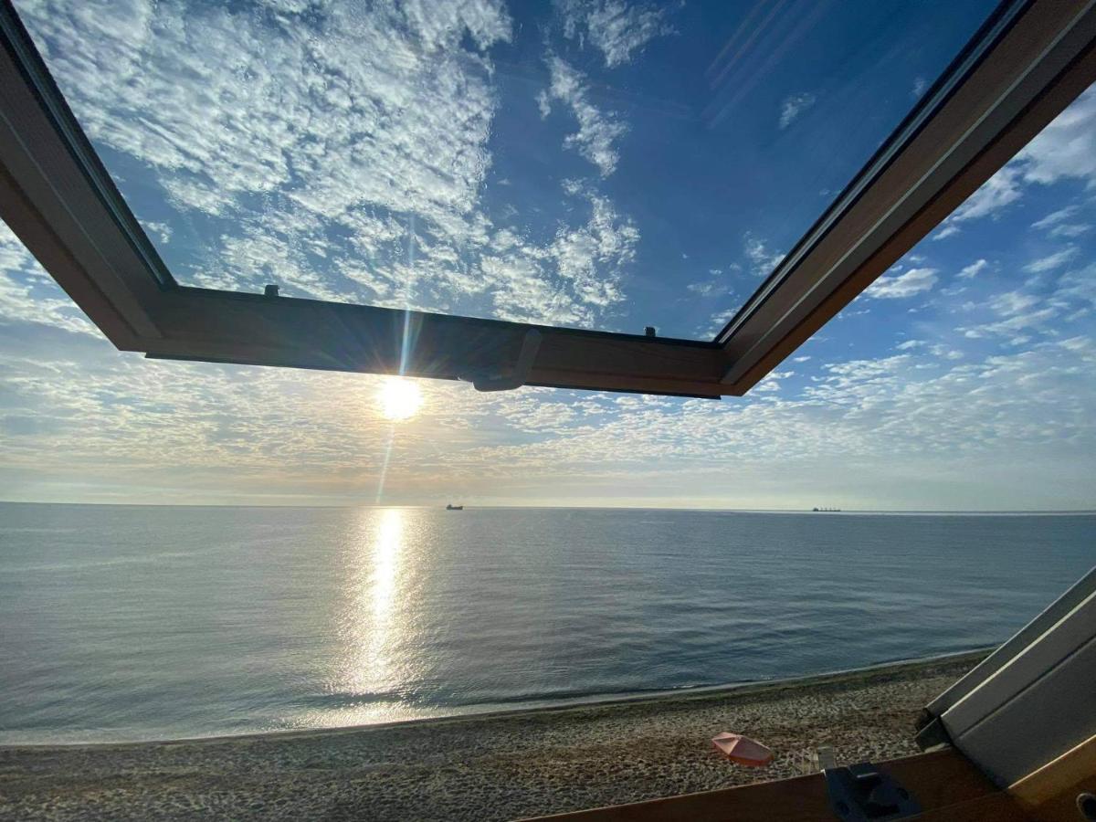 Hemingway Rooms In Happy Beach 瓦爾納 外观 照片