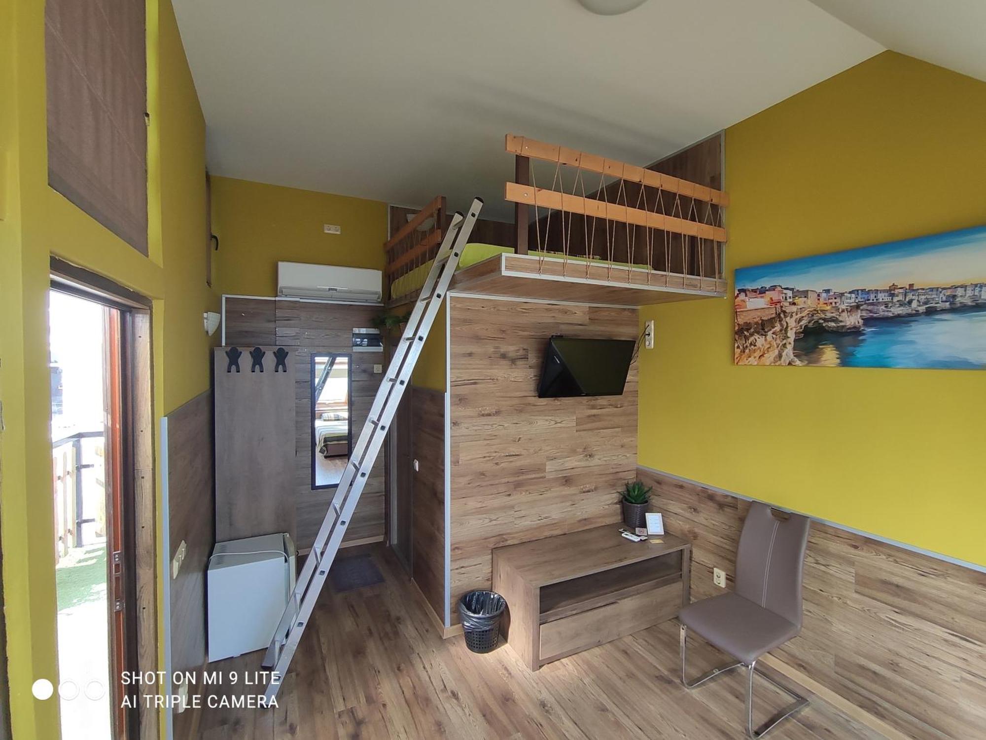 Hemingway Rooms In Happy Beach 瓦爾納 外观 照片