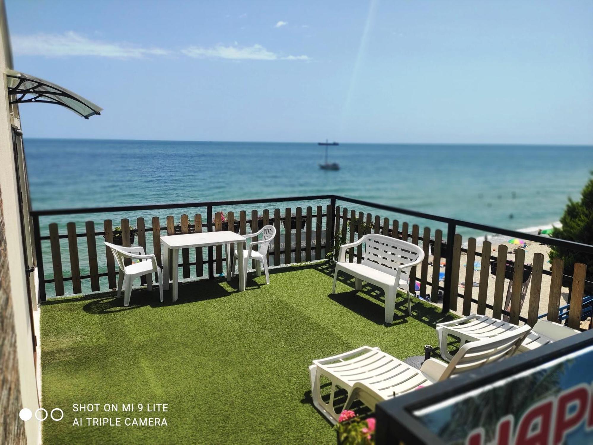 Hemingway Rooms In Happy Beach 瓦爾納 外观 照片